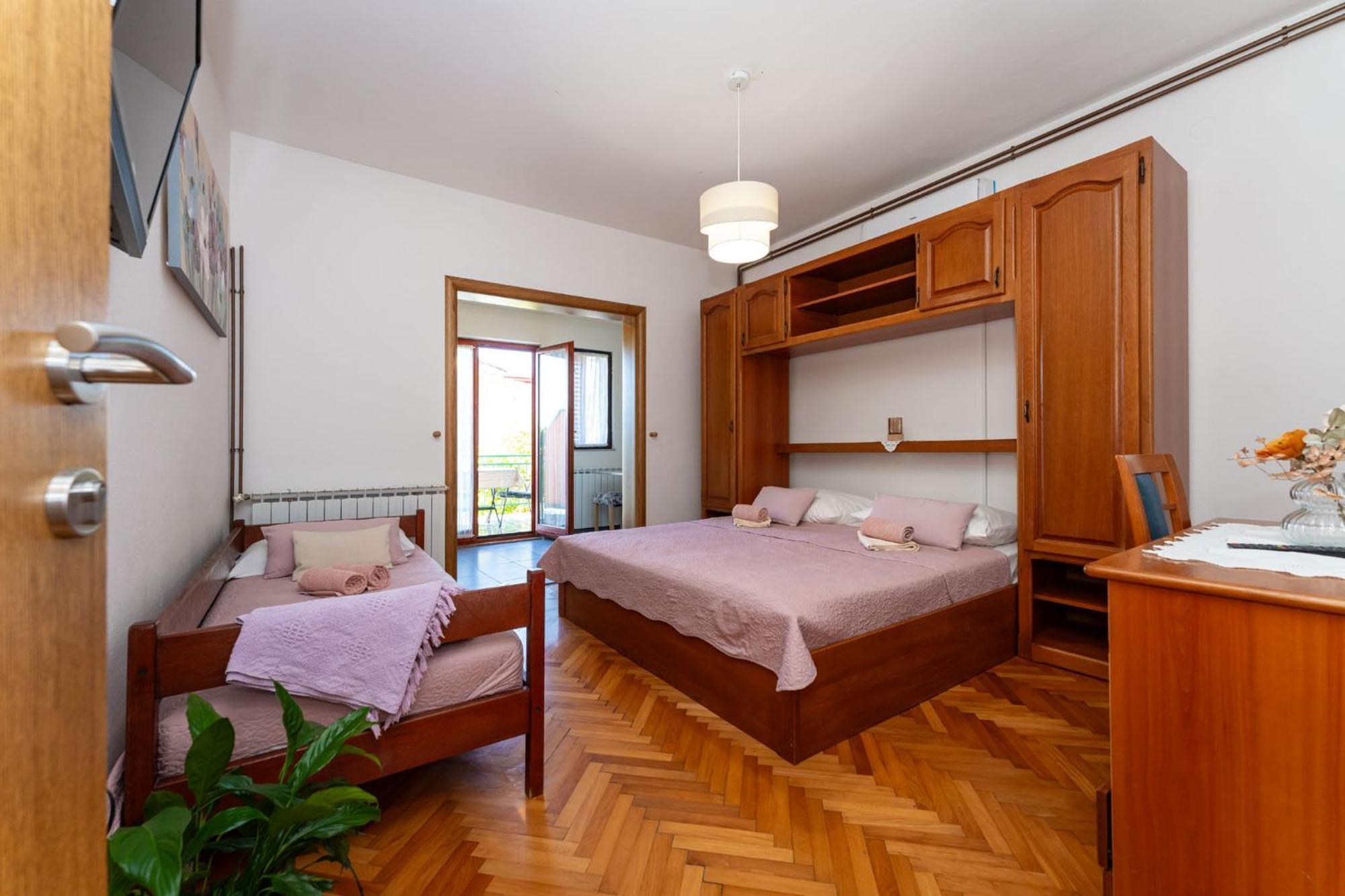 Apartments Adriana Starigrad Paklenica Luaran gambar