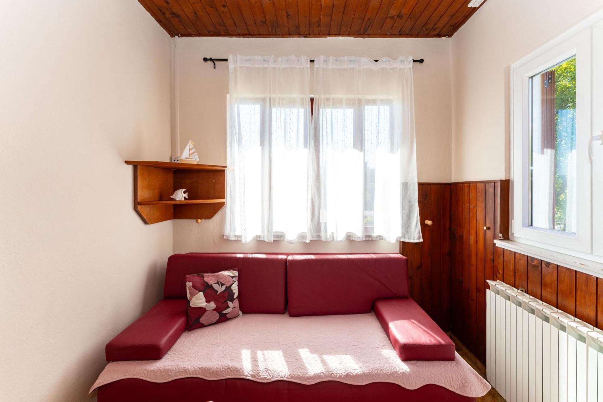 Apartments Adriana Starigrad Paklenica Bilik gambar